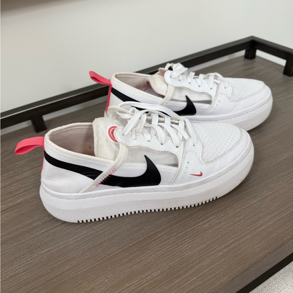 Nike Court Vision Size 8.5